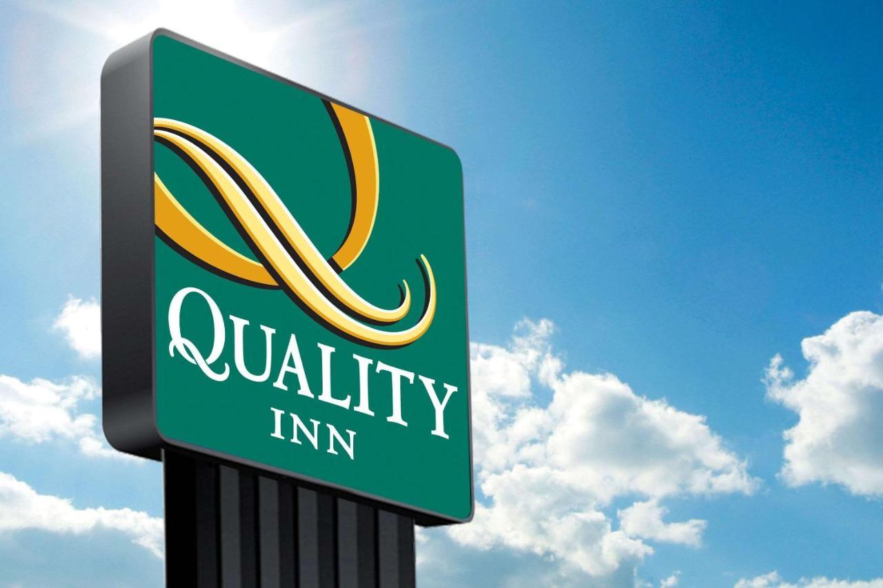 Quality Inn Victorville - Hesperia I-15 Esterno foto
